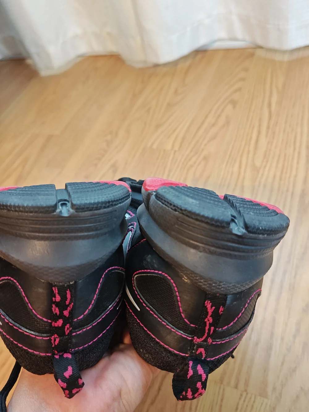 Nike Air Alvord 10 Trail Running Shoes Black Pink Silver Women’s 8.5
